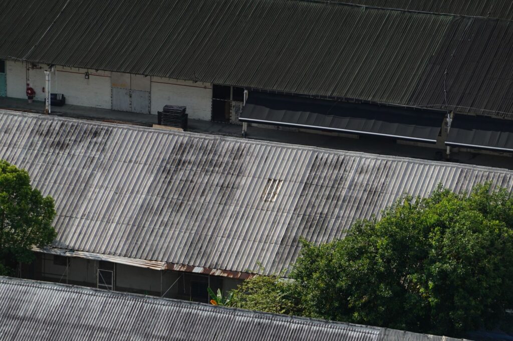 What a Commercial Roofing Contractor in Trussville AL Does